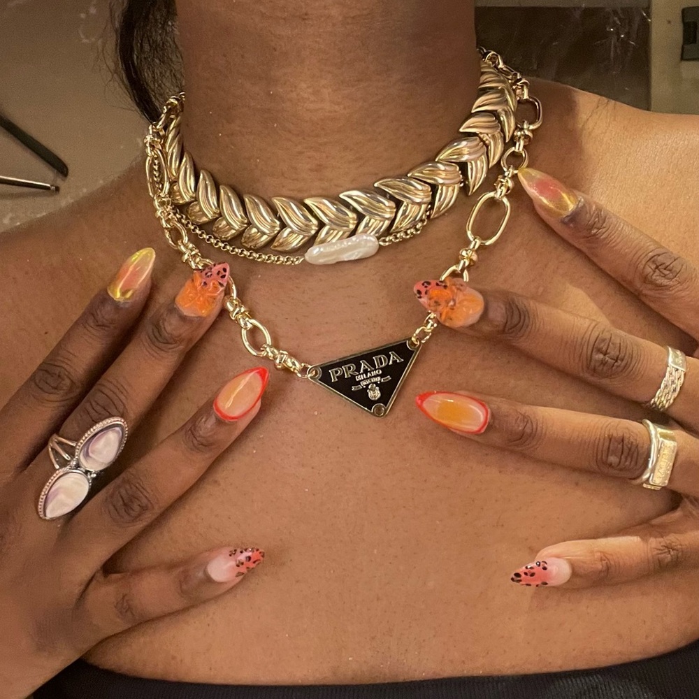 BLACK PRADA NECKLACE GOLD CHAIN